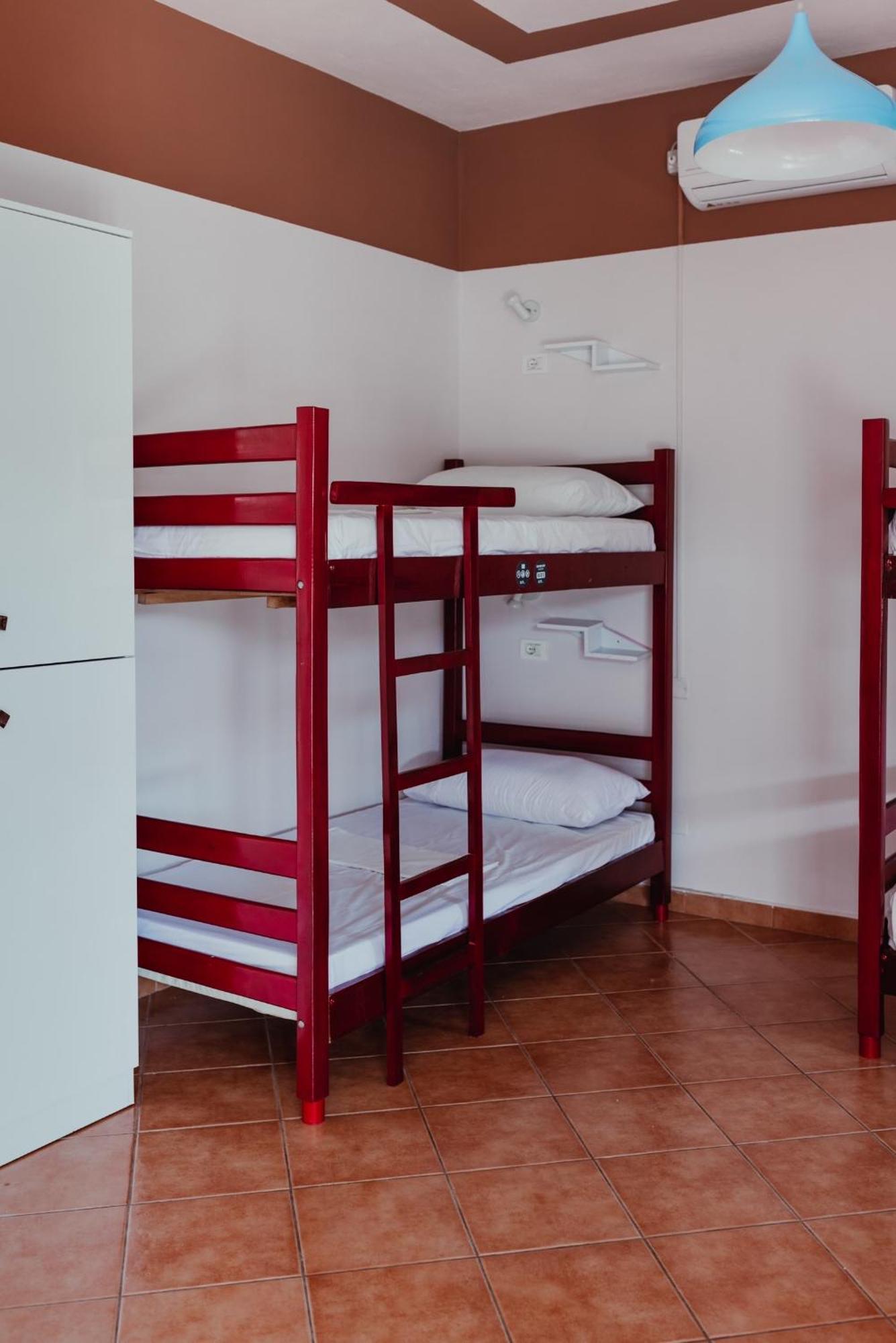 Bed Station Hostel & Bar Shkoder Exterior photo
