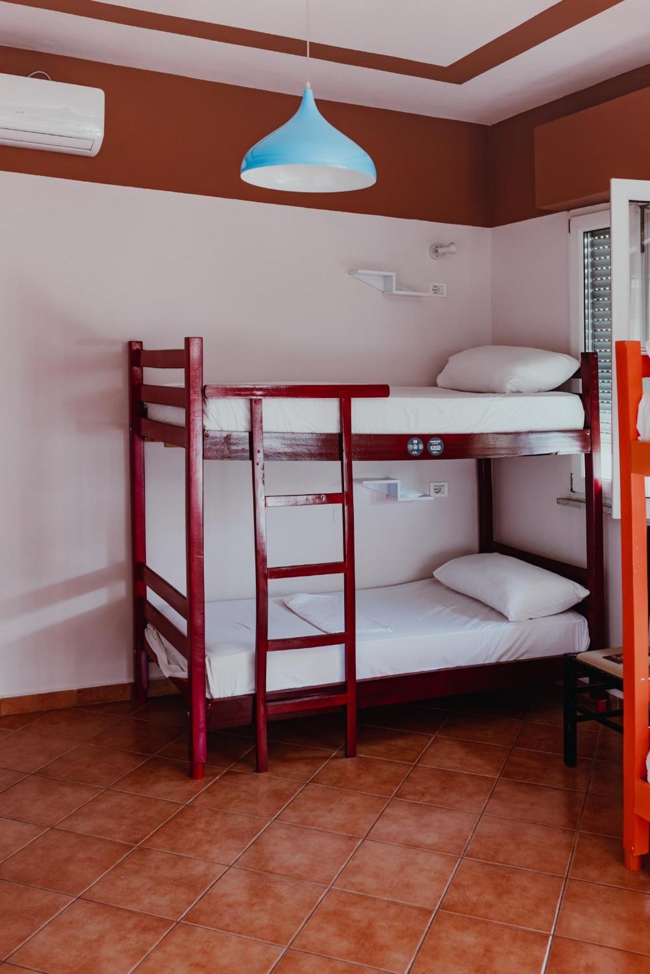 Bed Station Hostel & Bar Shkoder Exterior photo